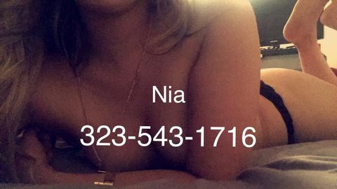 Sexy blonde Nia - new in town !! Escorts