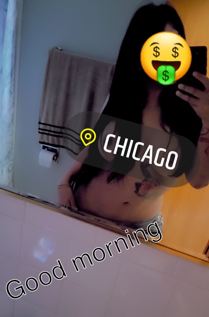 Upscale latina QUEEN Visiting MIDWAY Massage